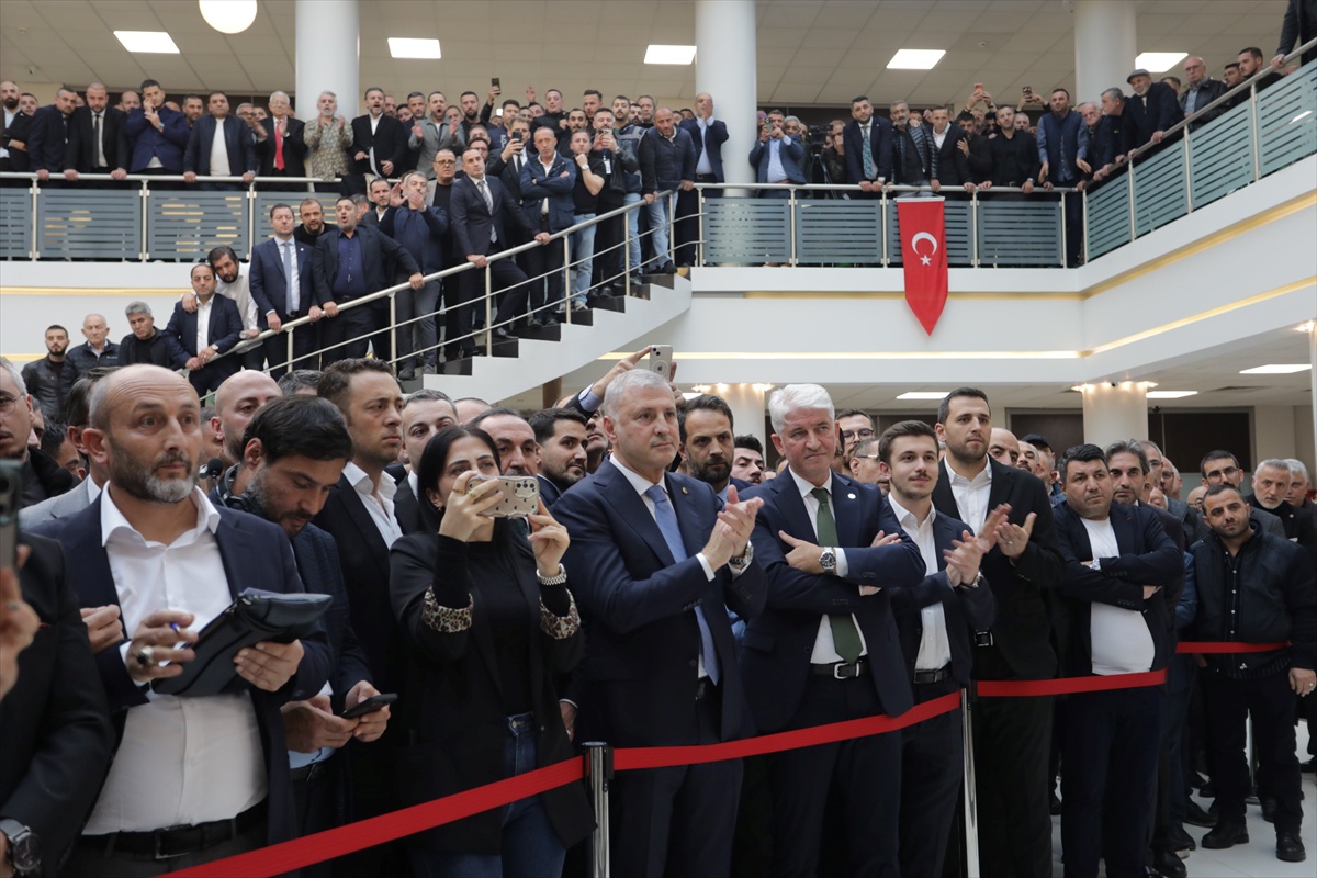 Akgün Altuğ, SATSO başkanlığına yeniden seçilerek üst üste üçüncü kez görev yapacak