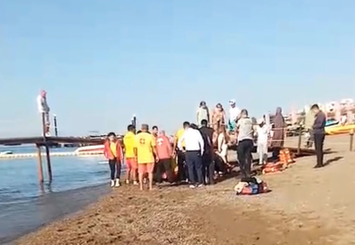 Antalya Serik'te denizde fenalaşan 77 yaşındaki Rus turist hayatını kaybetti
