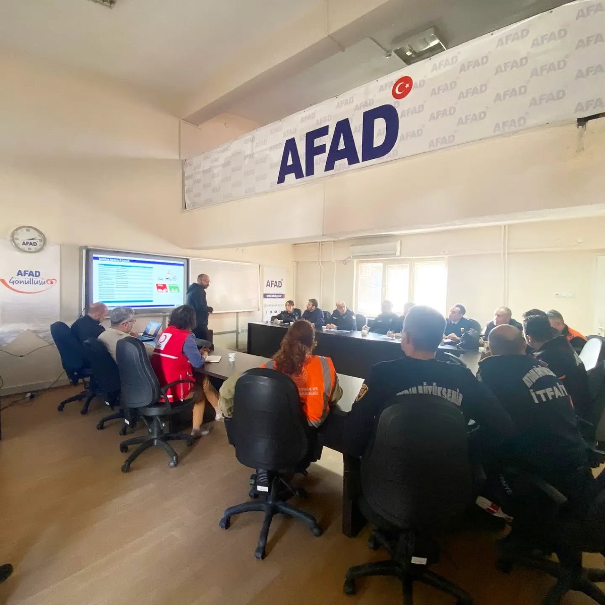 Aydın'da 30 Ekim'deki İzmir TAMP tatbikatı öncesi bilgilendirme toplantısı yapıldı