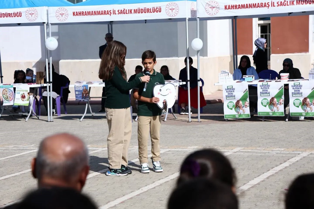 Kahramanmaraş'ta ilkokul öğrencilerine sağlıklı yaşam alışkanlıkları eğitimi verildi