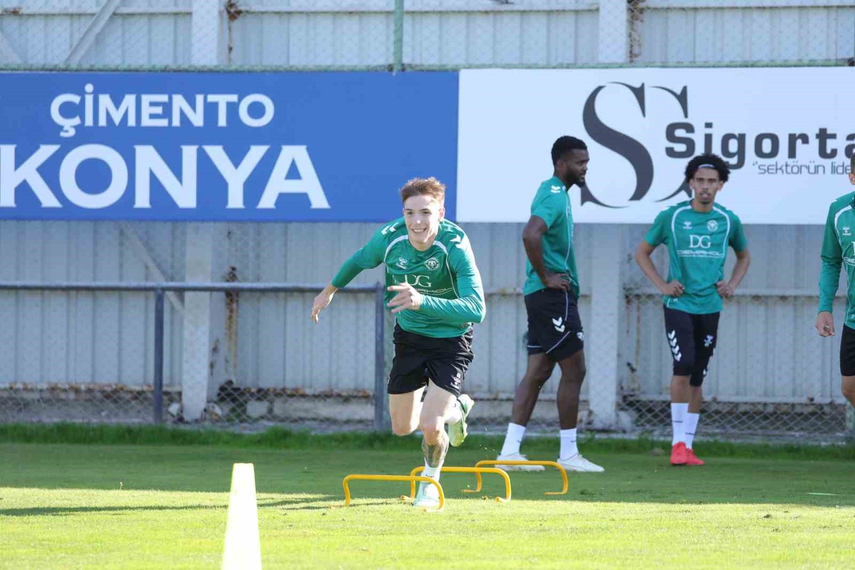 Konyaspor, Gençlerbirliği'ni konuk edeceği 9. hafta maçının hazırlığını bitirdi
