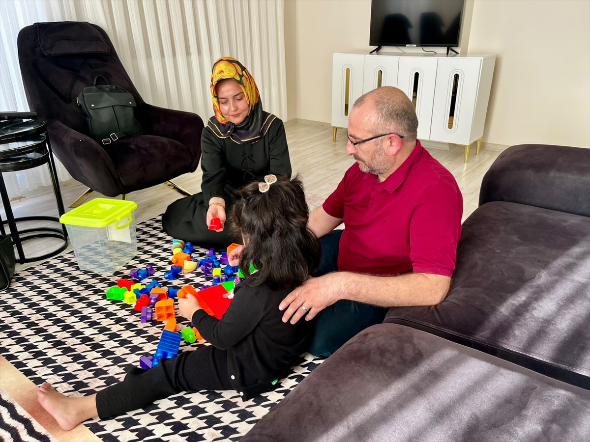 Koruyucu ailesi olduğu bebeğe 2 yaşında otizm teşhisi konuldu! Bedia Pişkin: Ömrümüz yettiğince bakacağız