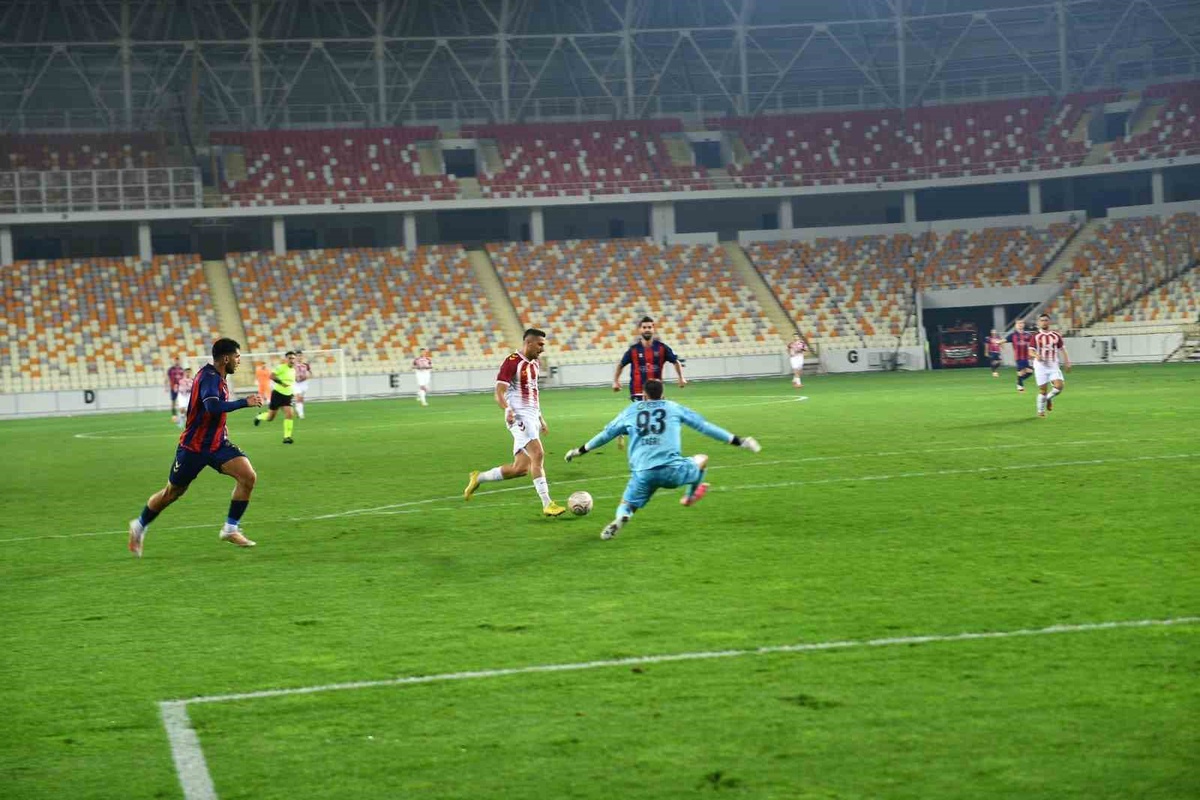 Malatya Yeşilyurt Spor, sahasında 1964 Silifke Spor'u 4-0 mağlup etti
