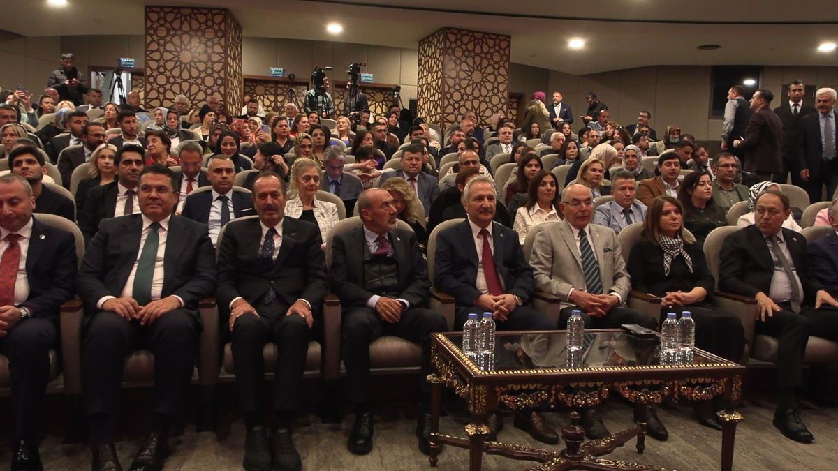 MHP çalıştayında yaşlı nüfus oranının ilk kez yüzde 11,1'e çıktığı belirtildi