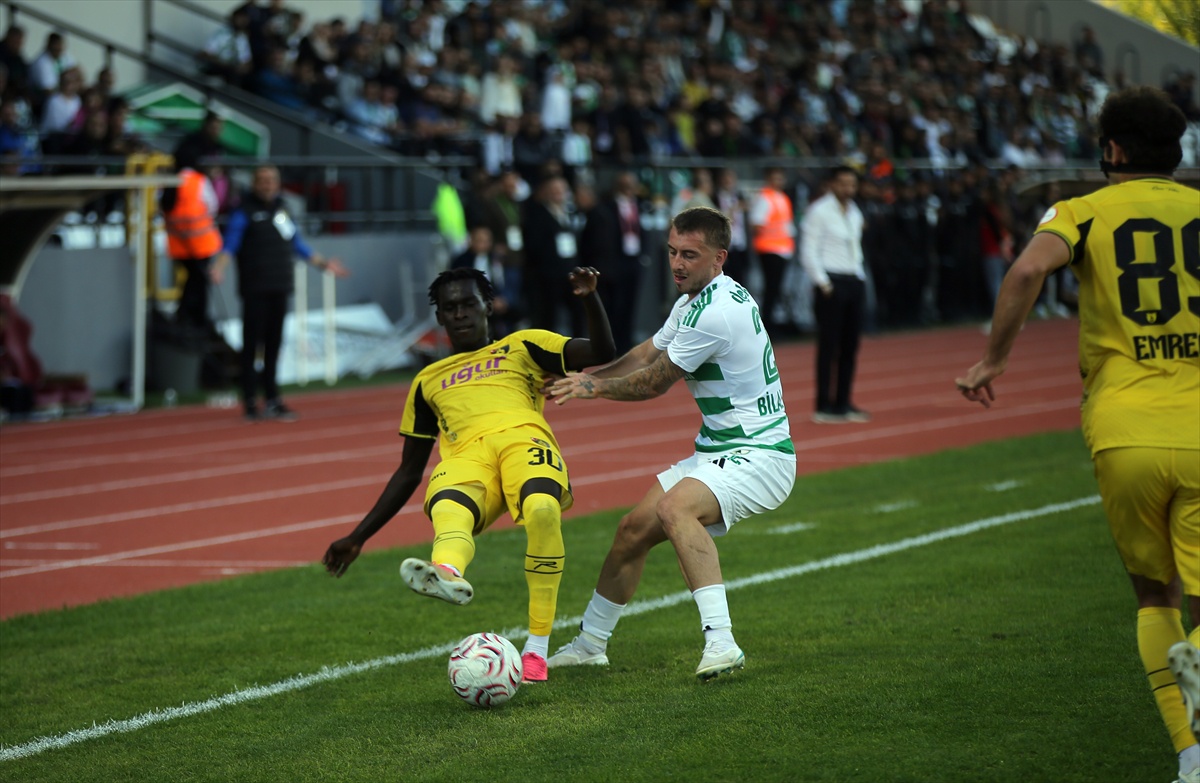 Muğlaspor, Trendyol 1. Lig'de İstanbulspor'u 5-0 yenerek 12. haftada galip geldi
