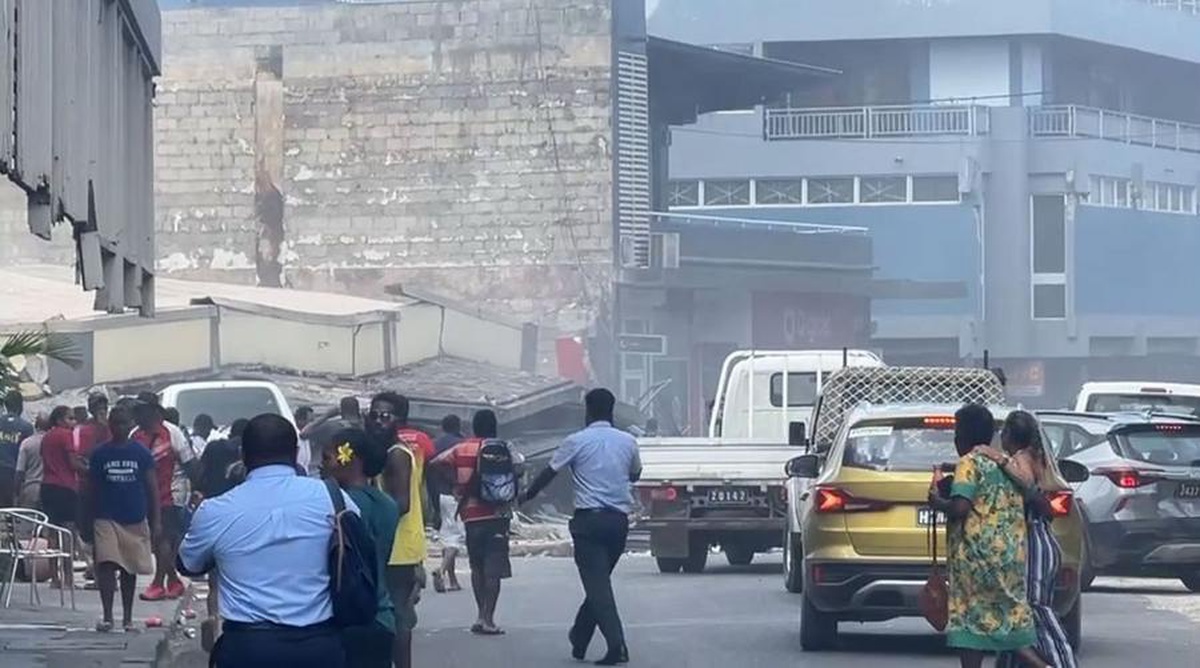 Vanuatu'da dört dakika arayla iki deprem oldu, tsunami uyarısı yayımlandı