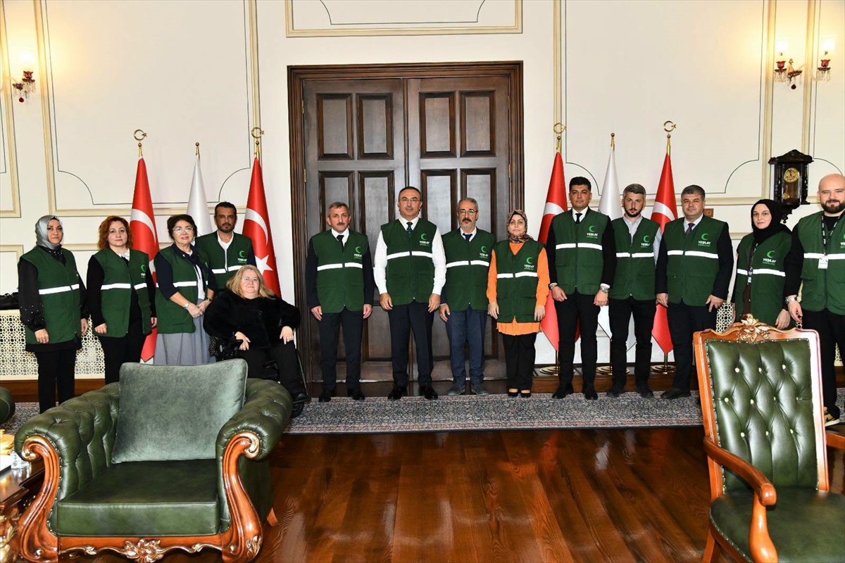 Yeşilay Tekirdağ Şube Başkanı Erdoğan, Vali Soytürk'ü ziyaret etti