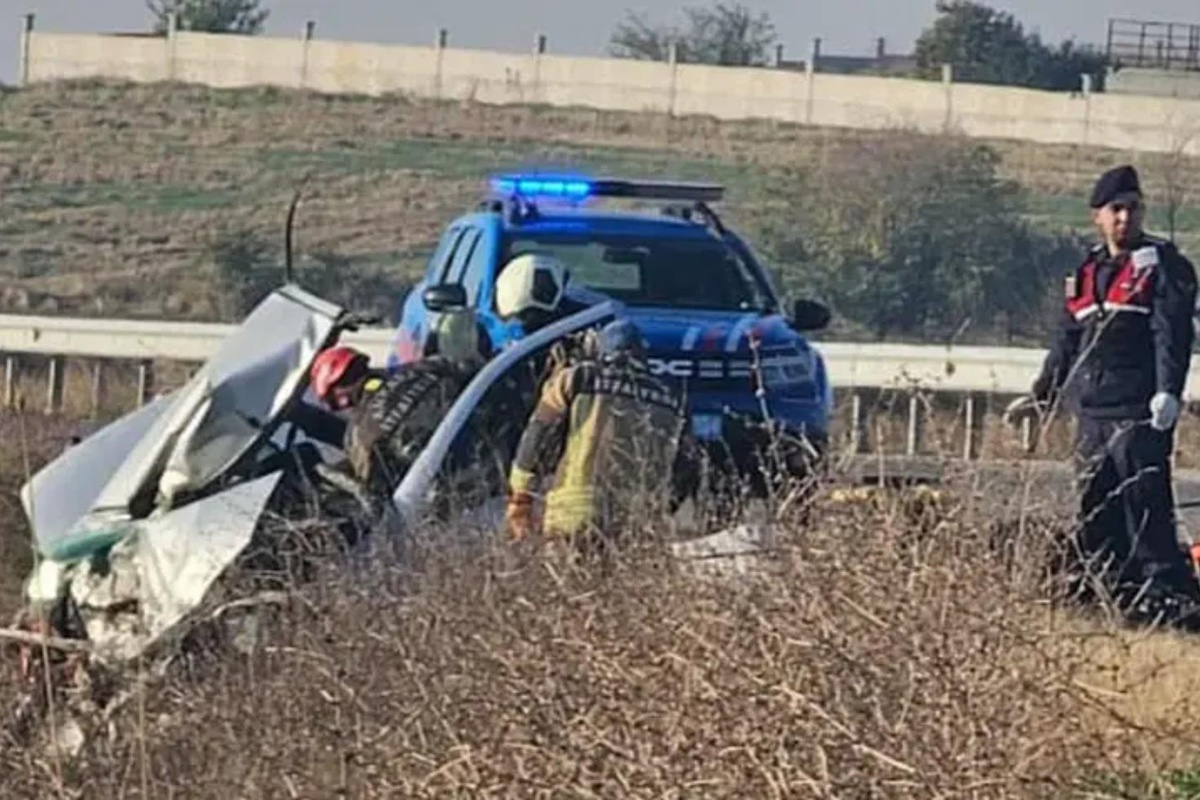 Ankara'da korkunç kaza! 3 kişi öldü, 4 kişi yaralandı