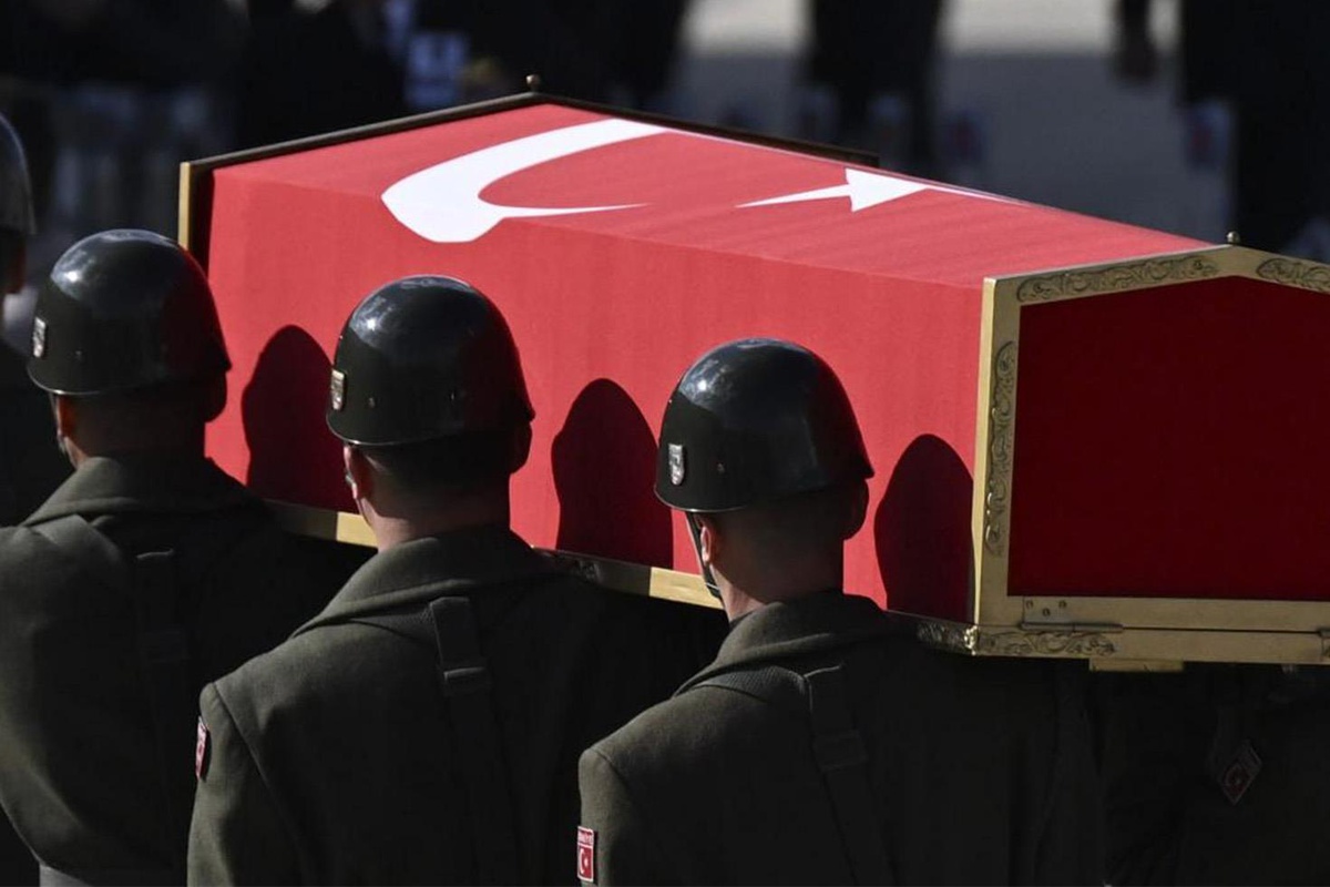 İki Askerimiz Şehit Düştü