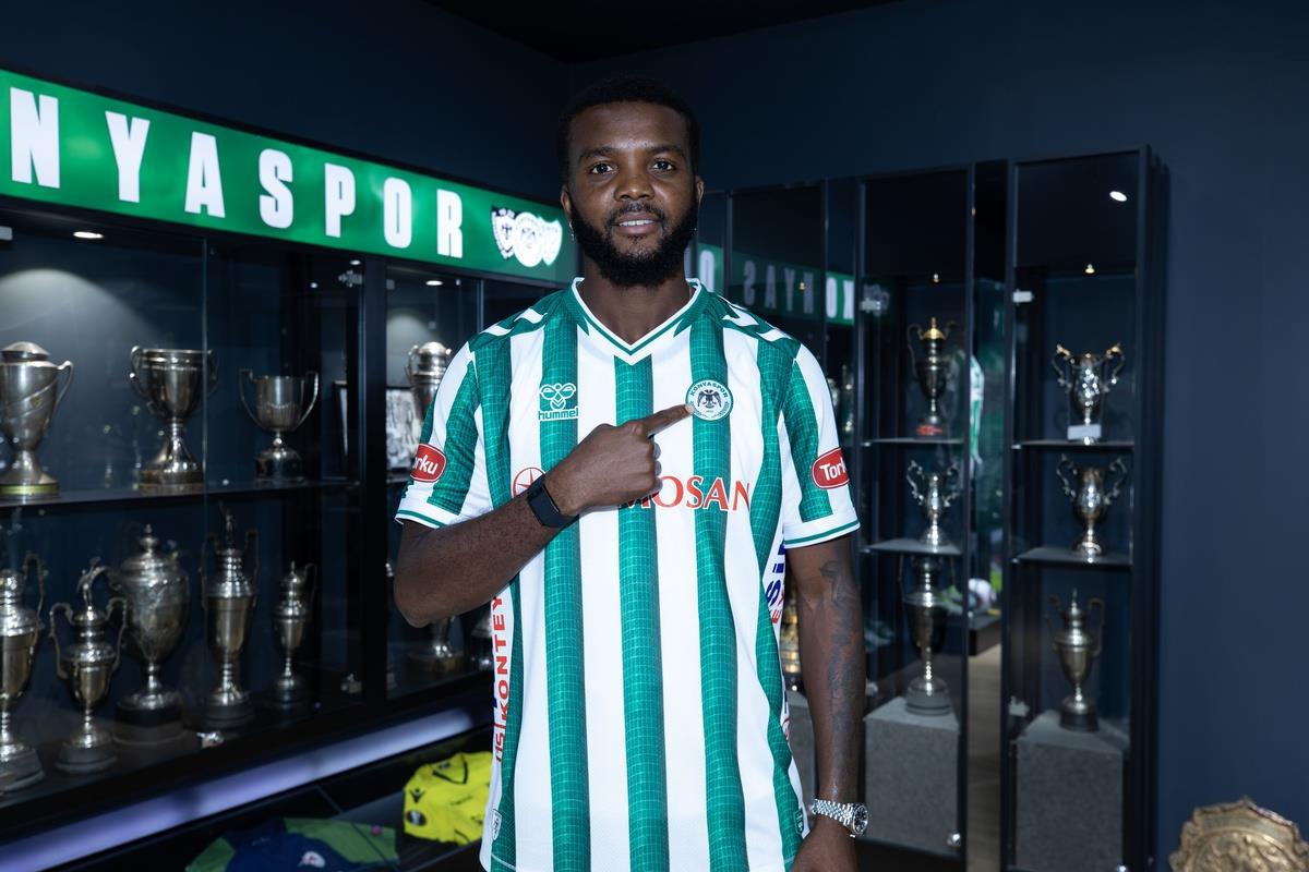 Chidozie Awaziem kimdir? Gençlerbirliği'ne iki gol atan Konyaspor stoperi nereli?
