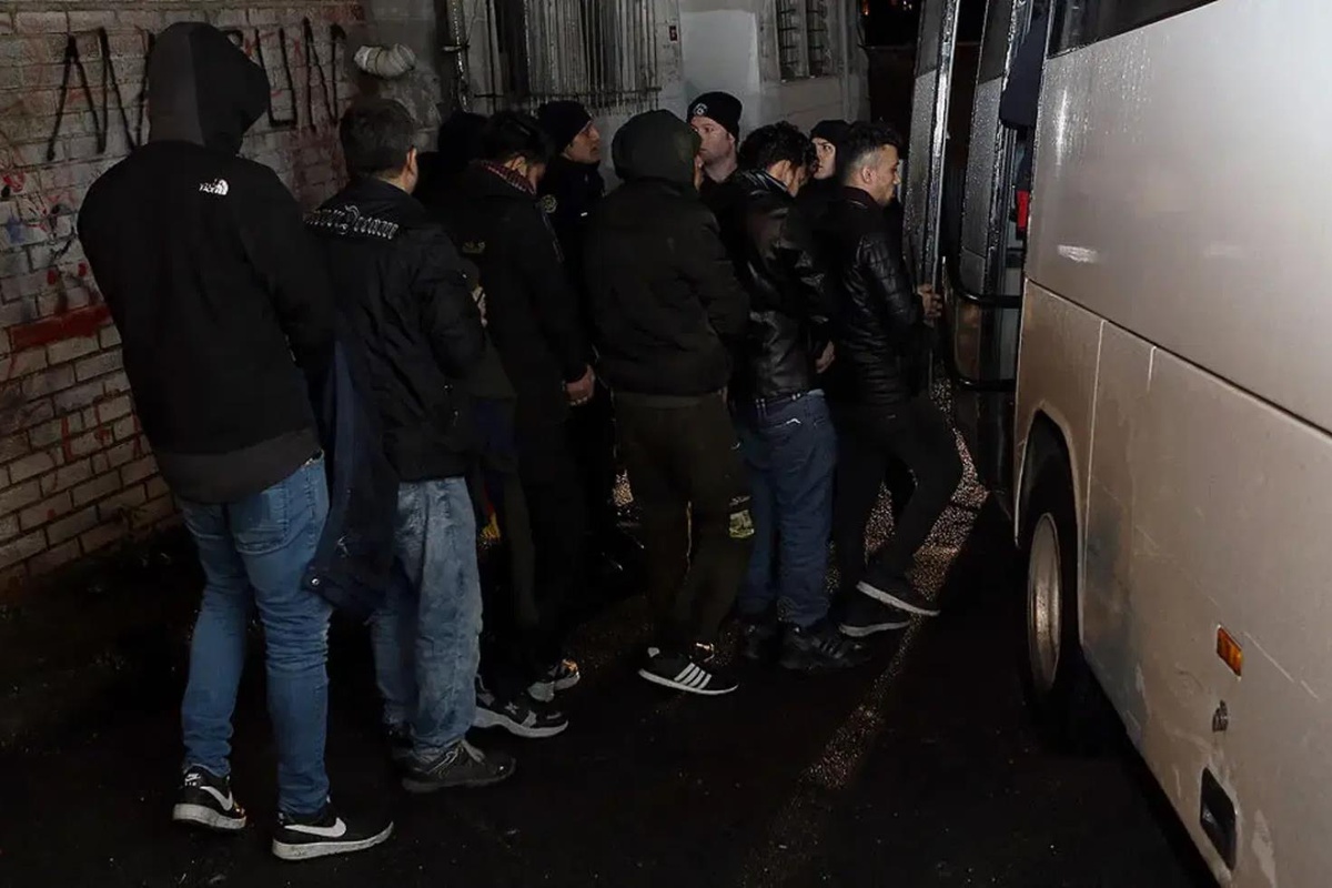 Edirne ve Kırklareli’nde 23 düzensiz göçmen yakalandı