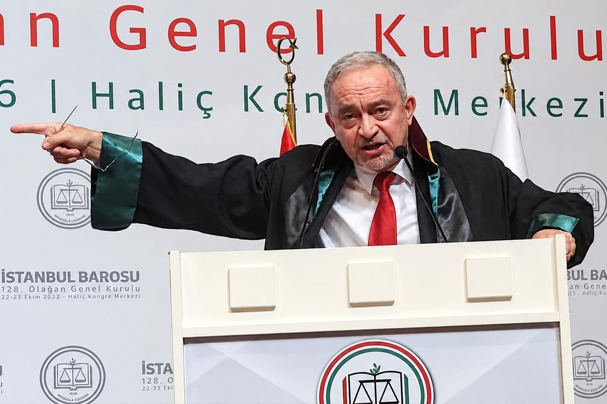 İstanbul Barosu’nun yeni başkanı Ümit Kocasakal oldu