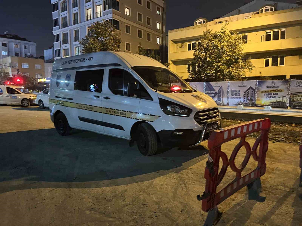 Bayrampaşa'da İSKİ altyapı çalışmasında boşluğa düşen işçi hastanede öldü