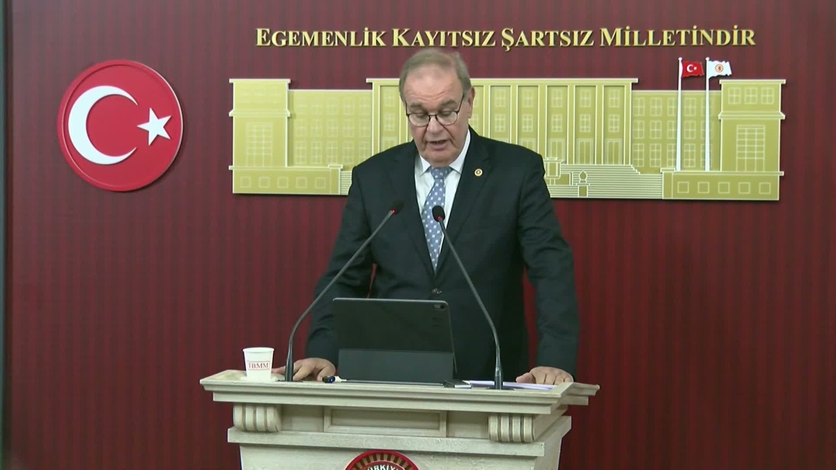CHP Grup Başkanı Öztrak'tan TBMM'de fon vurgunu için derhal seçim çağrısı