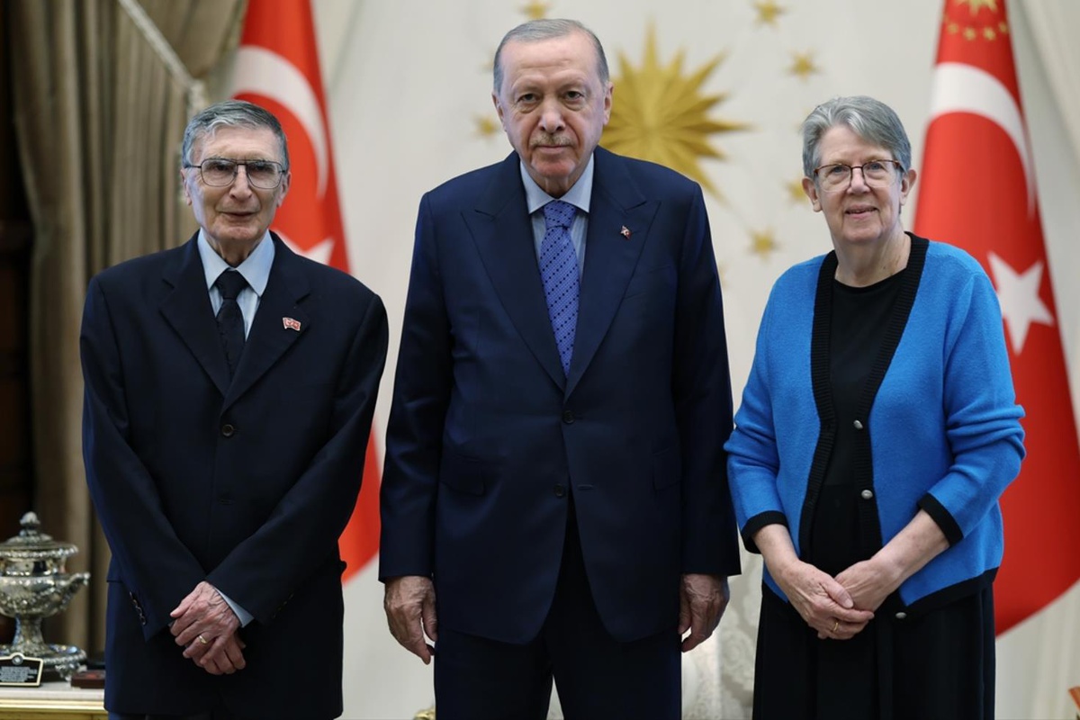 Cumhurbaşkanı Erdoğan, Nobel ödüllü Prof. Dr. Sancar ile eşini kabul etti