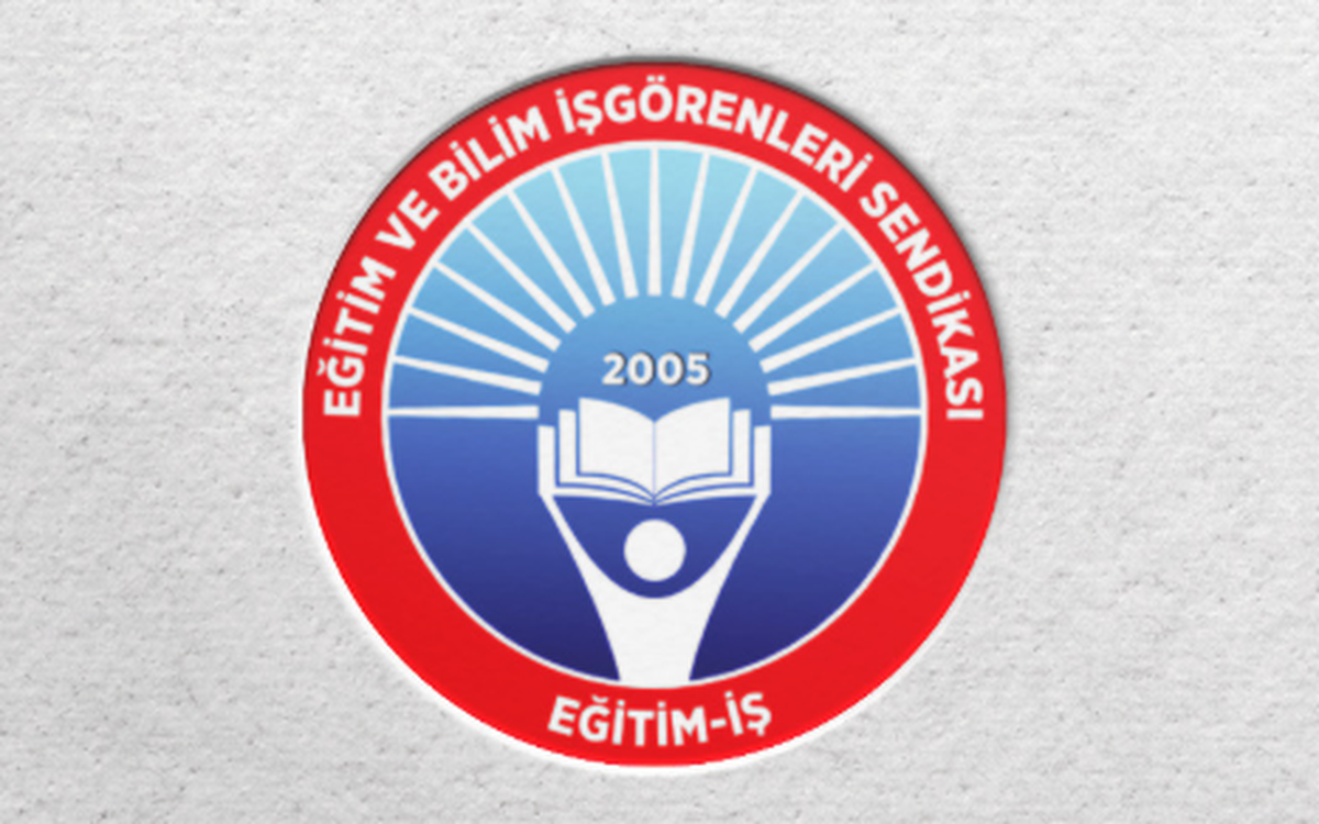 Eğitim-İş, pankart yüzünden iki üniversite öğrencisinin tutuklanmasına tepki gösterdi