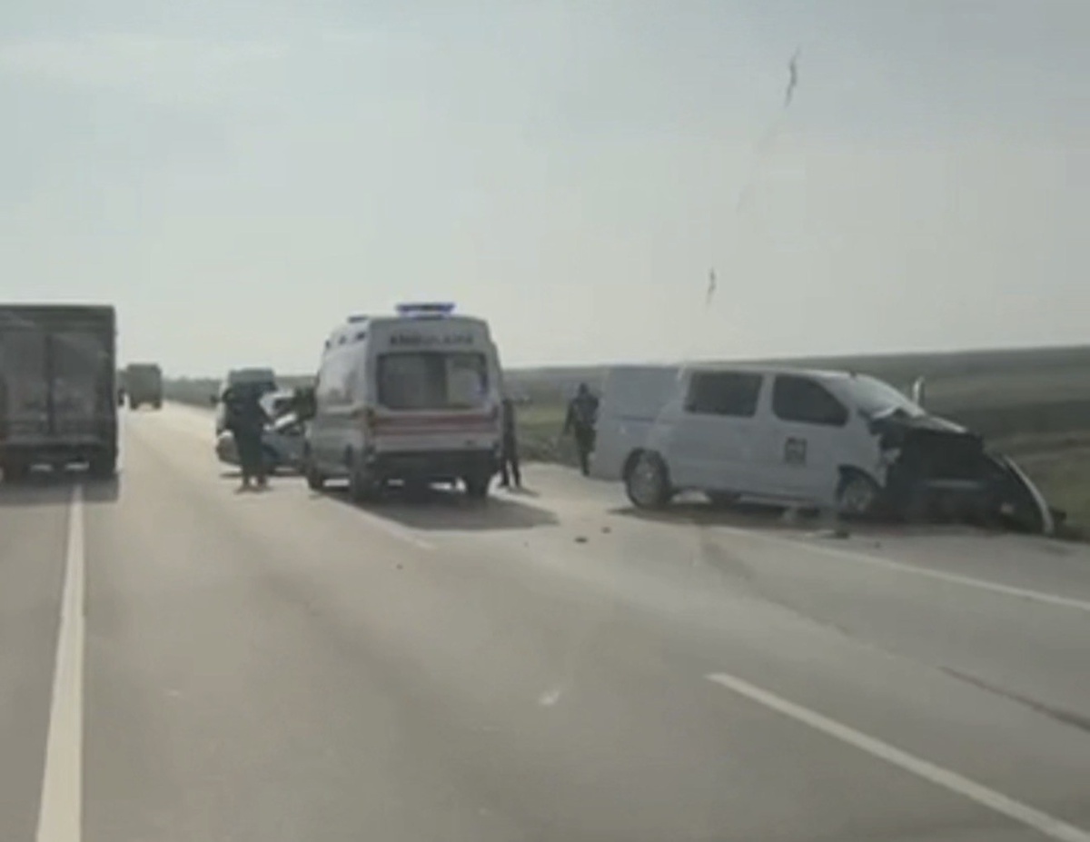 Gönen-Bandırma yolunda trafik kazasında yaralanan 3 kişi hastaneye kaldırıldı