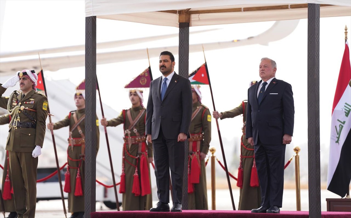 Irak Başbakanı Zeydi, Ürdün'de Kral 2. Abdullah ile ekonomik işbirliğini görüştü