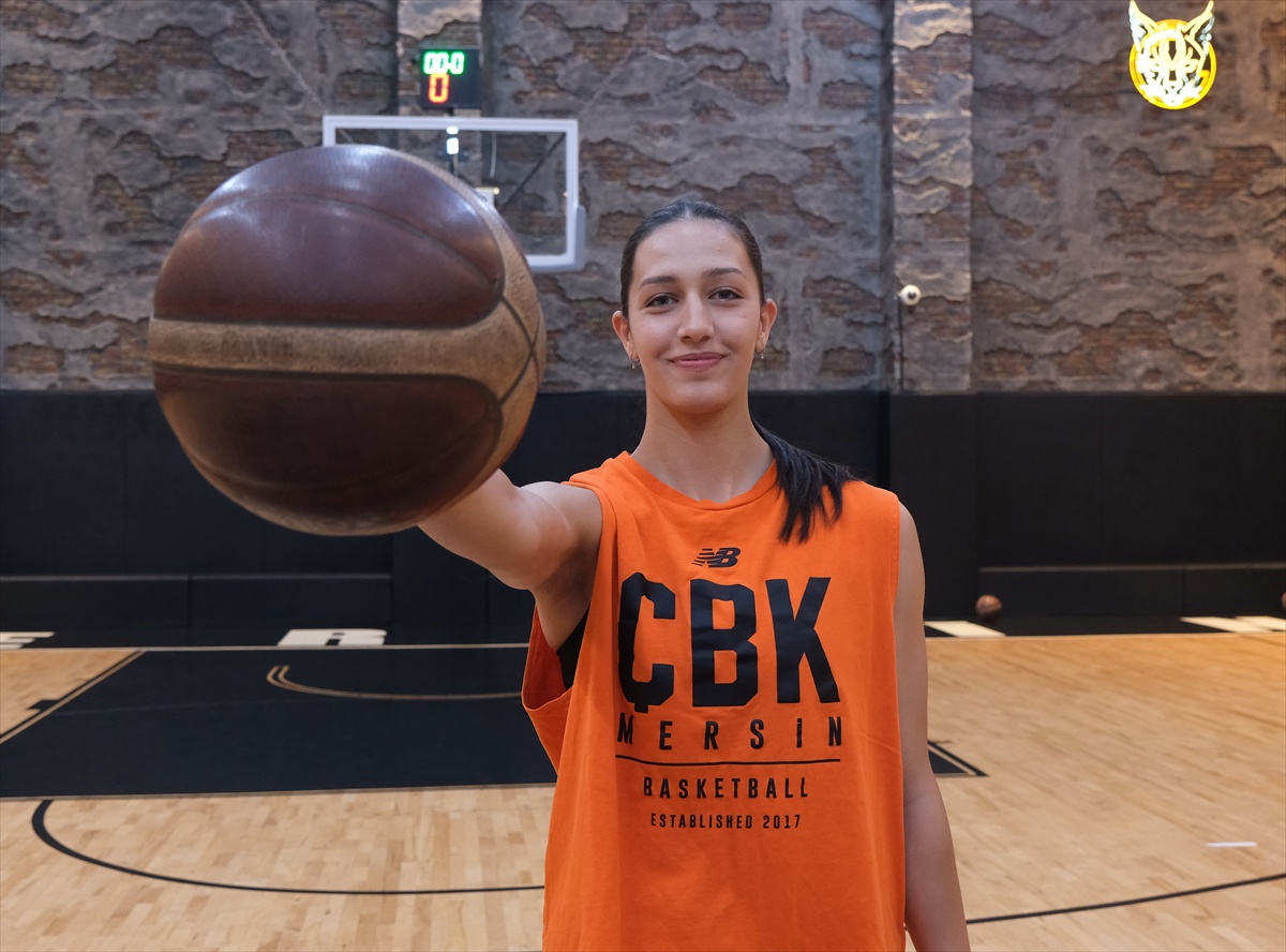 Kadriye Erva Özek, FIBA 16 Yaş Altı Avrupa Şampiyonası'nda asist rekorunu kırdı