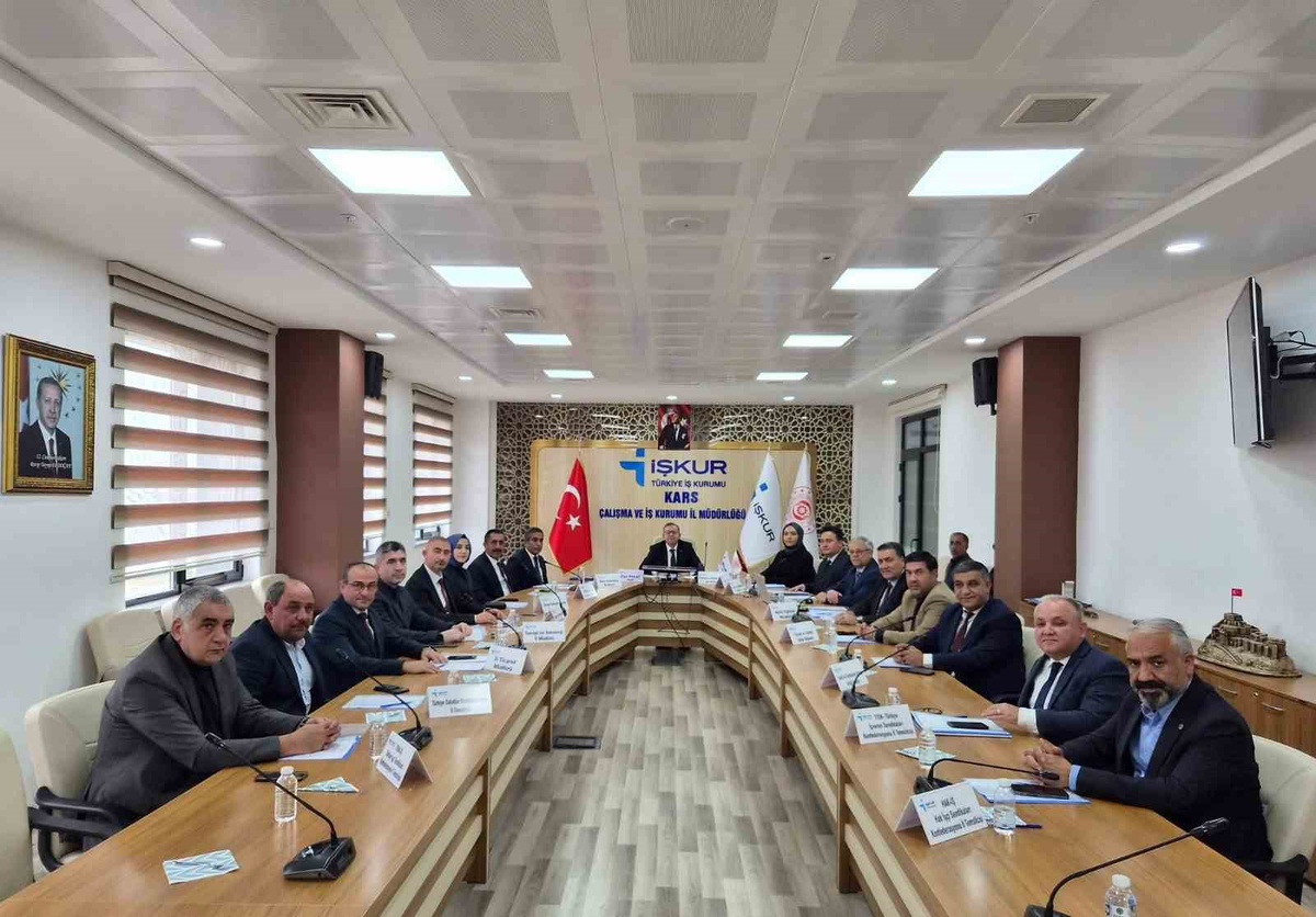 Kars İl İstihdam ve Mesleki Eğitim Kurulu 2027 Yıllık Eğitim Planı'nı onayladı