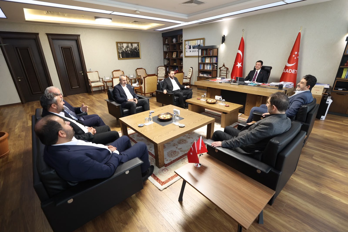 Saadet Partisi Genel Başkanı Arıkan, ESDER Genel Başkanı Çelikus ile görüştü