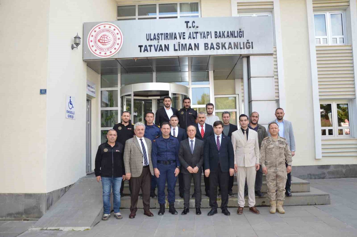 Tatvan'da Gemiadamları Sınav Merkezi Van Gölü Havzası denizcilerine hizmete açıldı