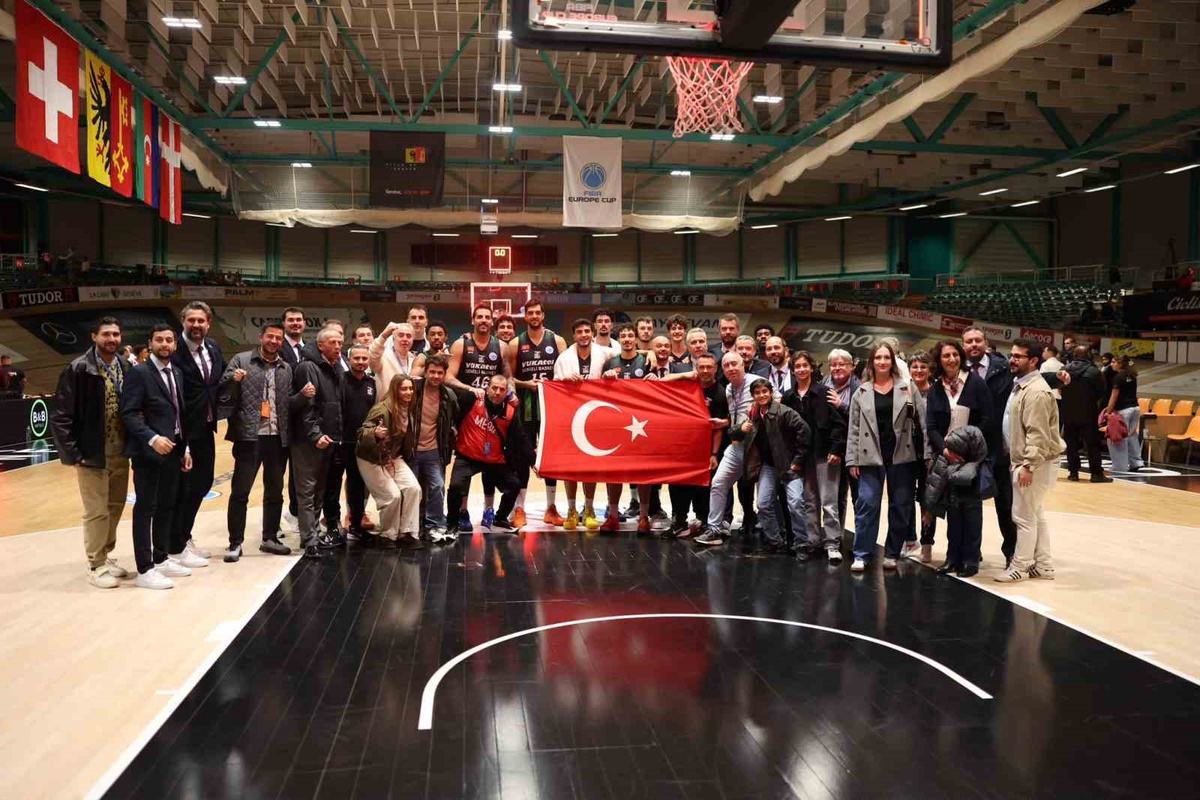 Y. Denizli Basket, 28 Ekim'de Bakü'de Landau Lions ile karşılaşacak