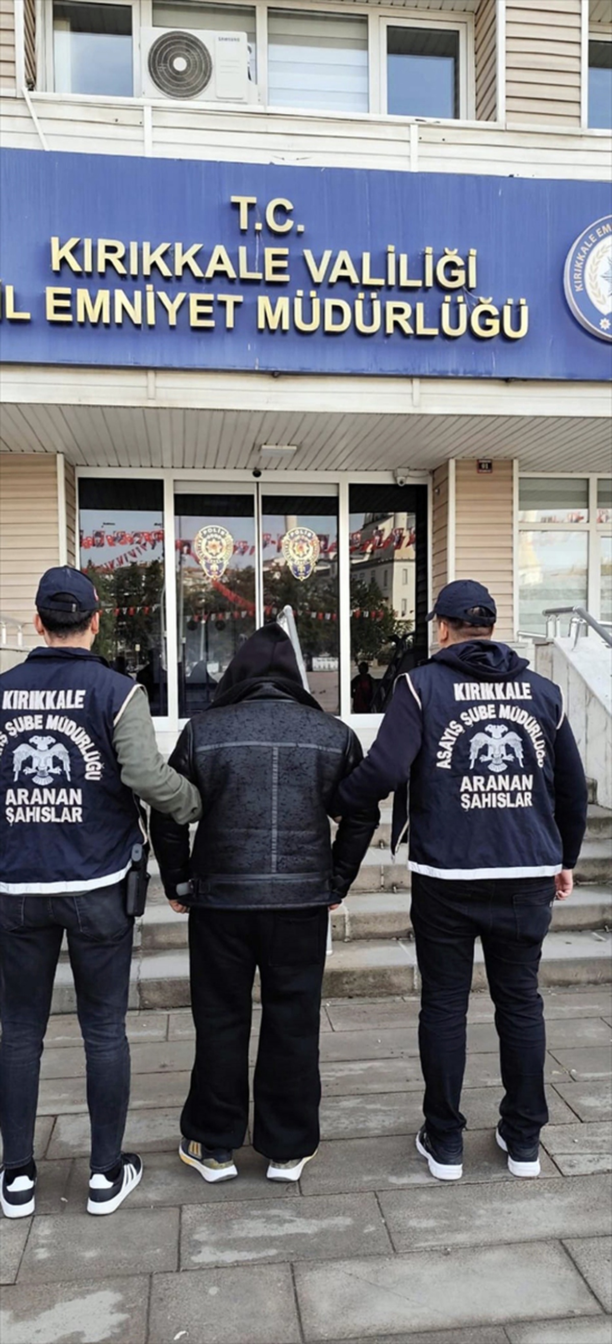 8 yıl 4 ay kesinleşmiş hapsi bulunan uyuşturucu hükümlüsü Kırıkkale'de yakalandı