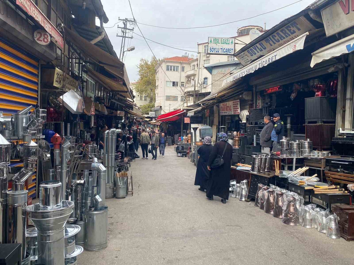 Ankara Sobacılar Çarşısı'nda soba satışları hızlandı, fiyatlar 5 bin liradan başlıyor