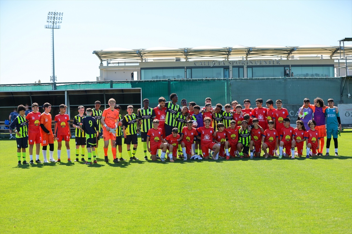Antalya'da Junior World Cup 2026, 40 ülkeden 4 bin futbolcuyla tamamlandı