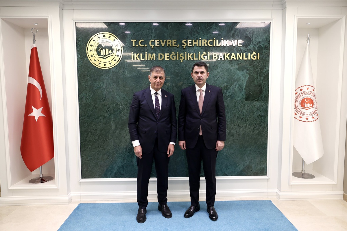 Bakan Kurum ile İzmir Büyükşehir Belediye Başkanı Tugay, Körfez Eylem Planı'nı ele aldı
