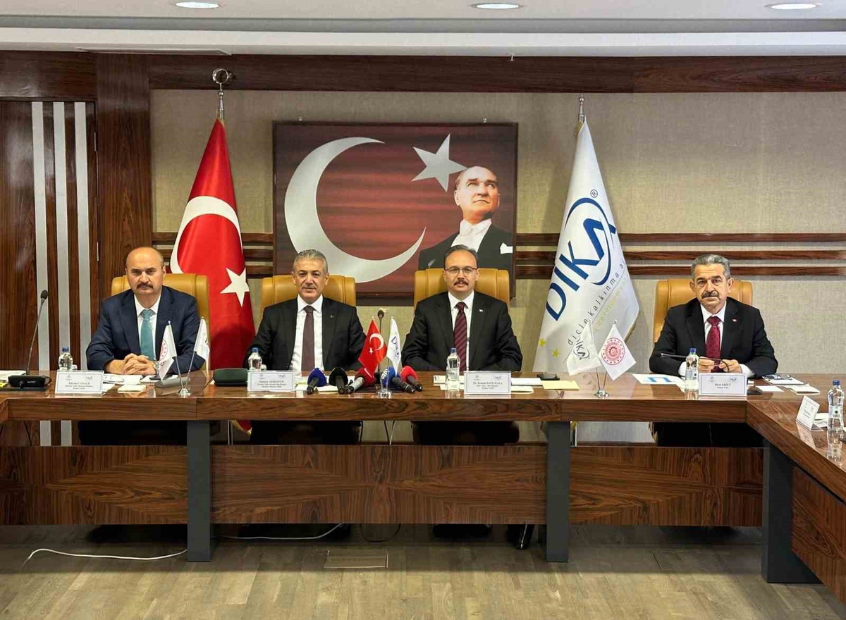 DİKA toplantısında 3,7 milyar liralık 17 proje için teşvik adımı atıldı