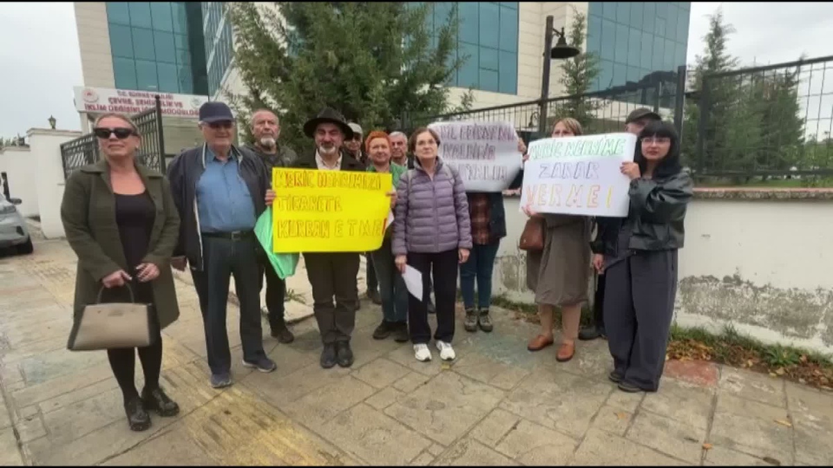 Edirne Çevre Gönüllüleri Derneği, Meriç'te 396 bin tona çıkarma talebine itiraz etti