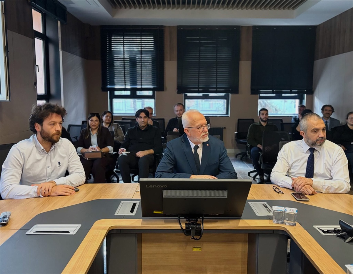 Eskişehir'de performans toplantısı Sağlık Müdürü Bildirici başkanlığında yapıldı