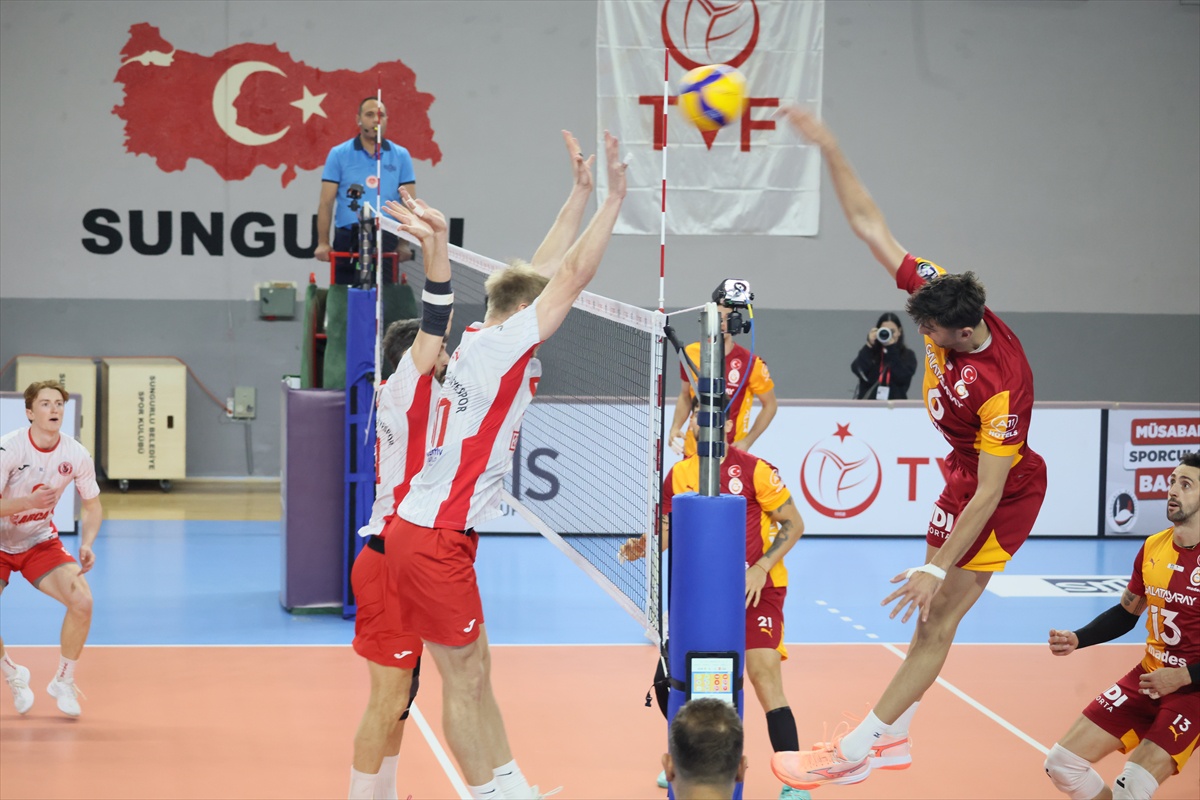 Galatasaray Madeş Mobilya, deplasmanda Sungurlu Belediyespor'u 3-1 yendi