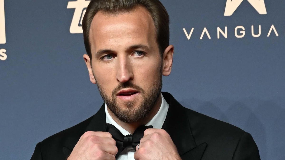 Ballon d'Or'un sahibi Harry Kane oldu! 25 yıl sonra ödülü kazanan ilk İngiliz