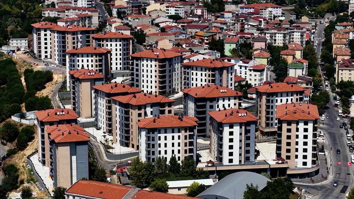 İstanbul Maltepe'de çöken Kardeşler Apartmanı hak sahiplerine konutlar hazırlandı