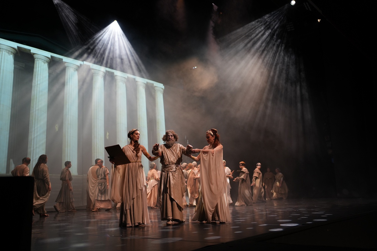 İzmir Kültür Yolu Festivali üçüncü gününde sanat ve atölyelerle ilgi gördü