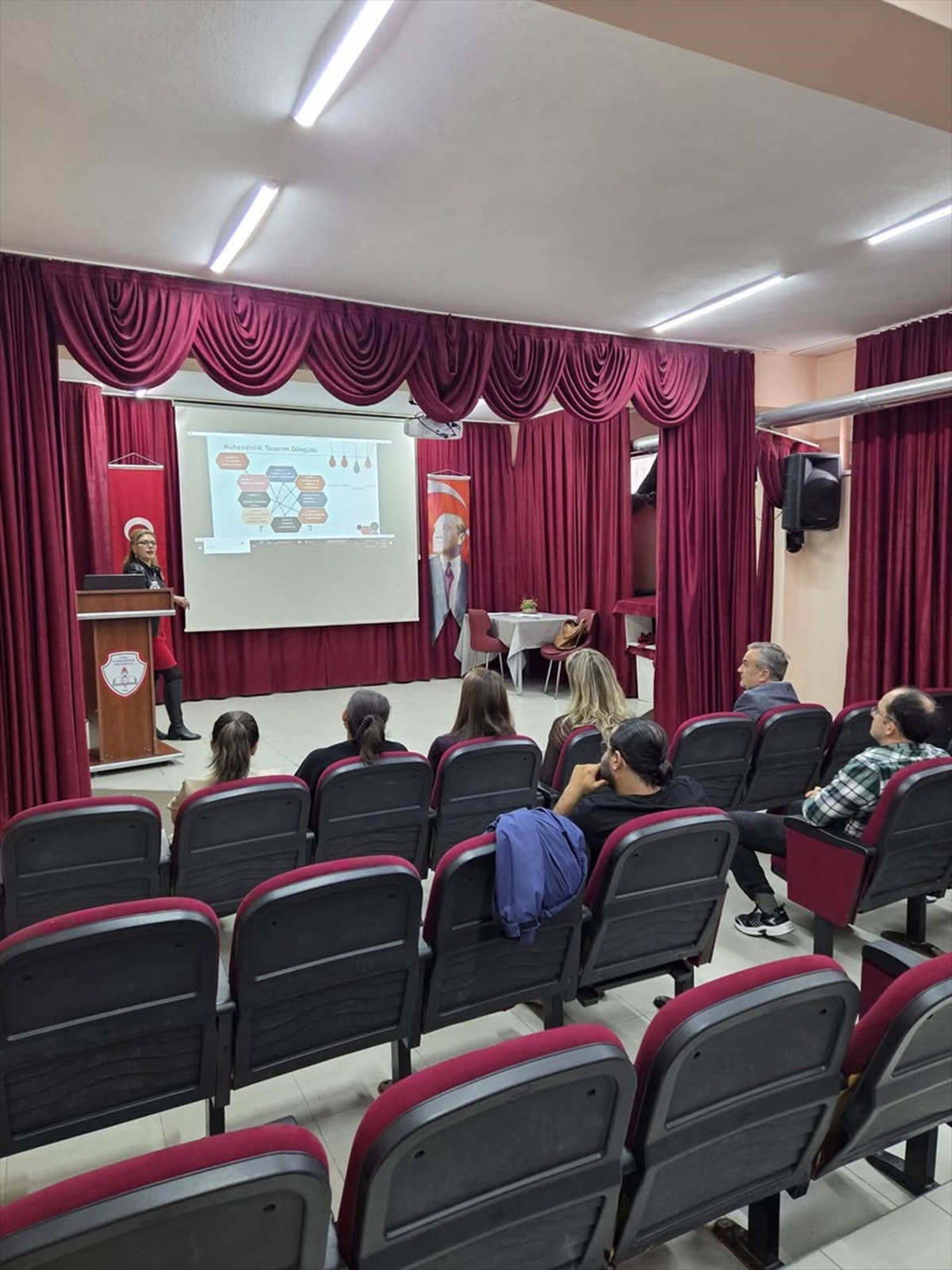Kırklareli Vize'de TÜBİTAK 4006 Bilim Fuarları başvuru toplantısı yapıldı