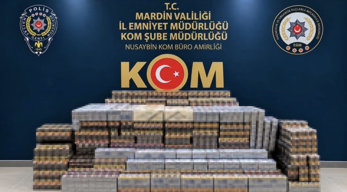 Mardin Nusaybin'de araçta 22 bin 50 paket kaçak sigara ele geçirildi
