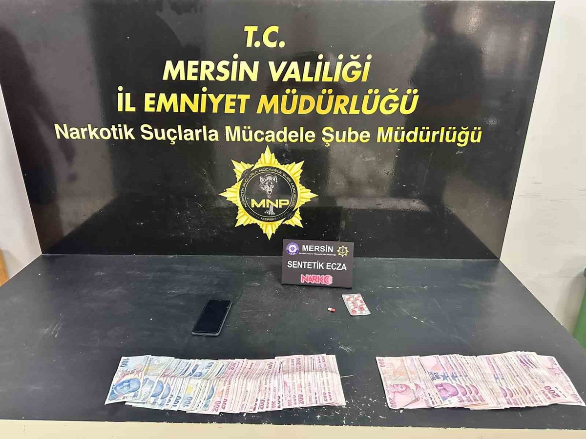 Mersin'deki operasyonlarda 5 şüpheli tutuklandı, 1 kilo 904 gram esrar bulundu
