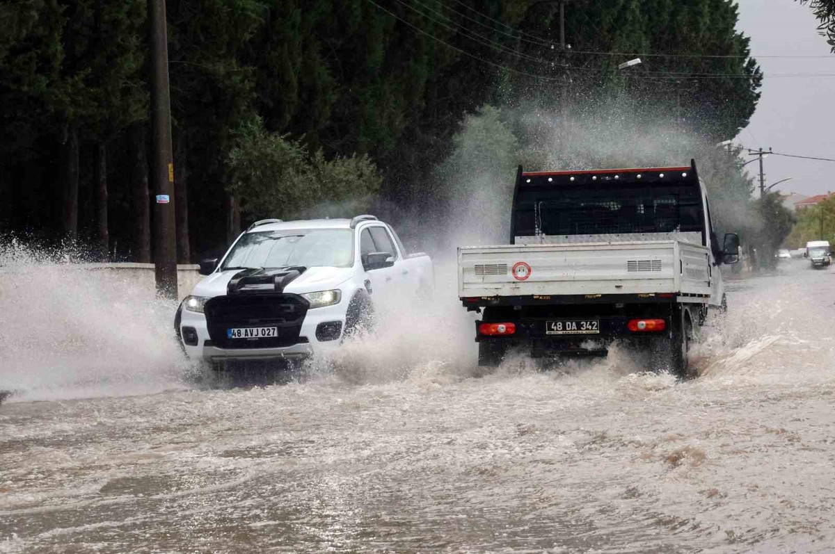Meteoroloji, Muğla kıyılarında 28 Ekim'den itibaren şiddetli yağış uyarısında bulundu