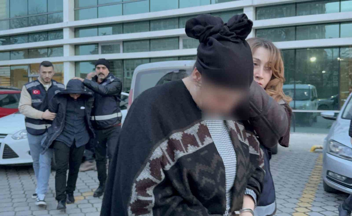 Samsun'daki satırlı cinayet davasında aile birbirini suçladı! Anne, baba ve oğula müebbet istendi