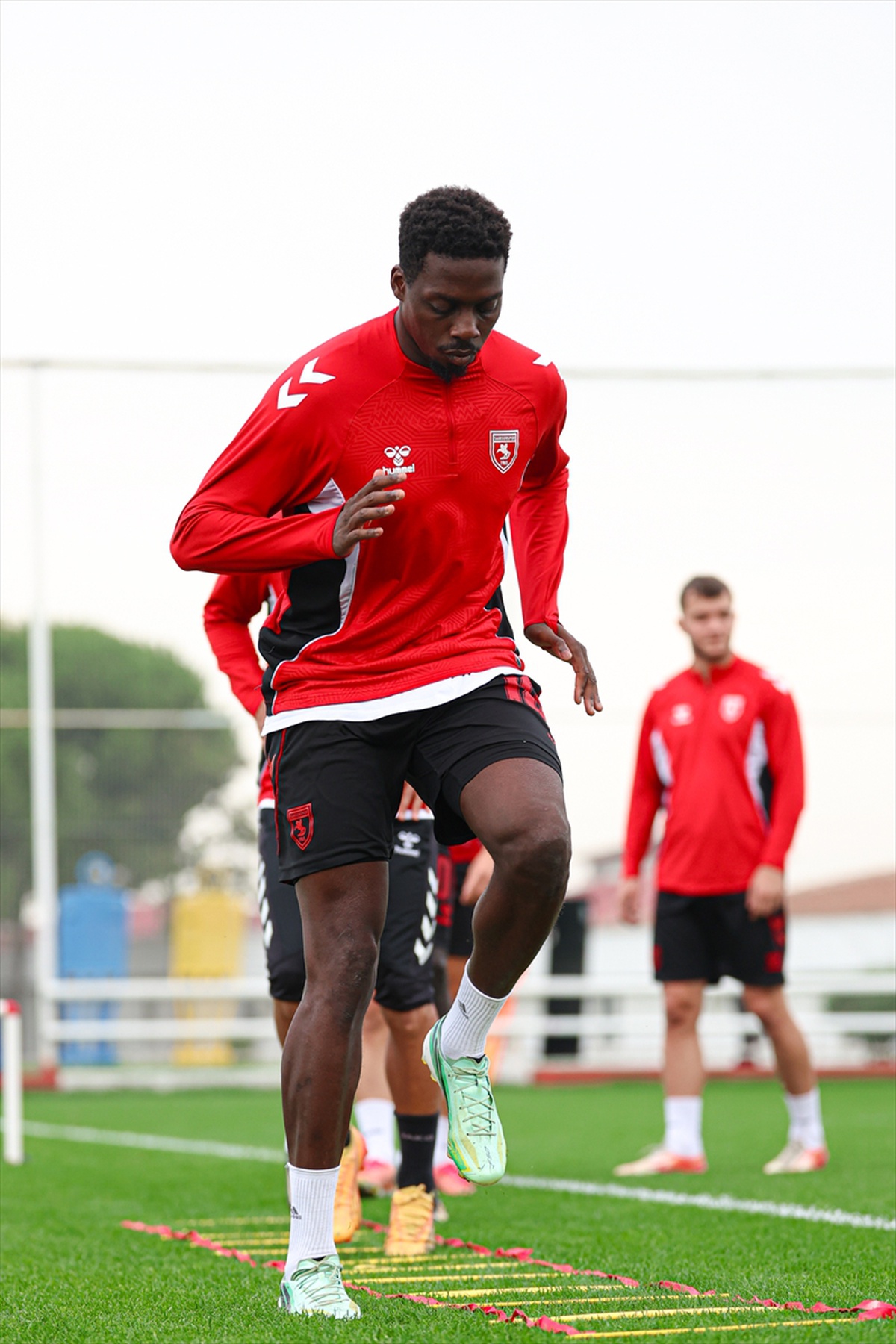 Samsunspor, Başakşehir maçı hazırlığında Celil Yüksel'e kavuştu