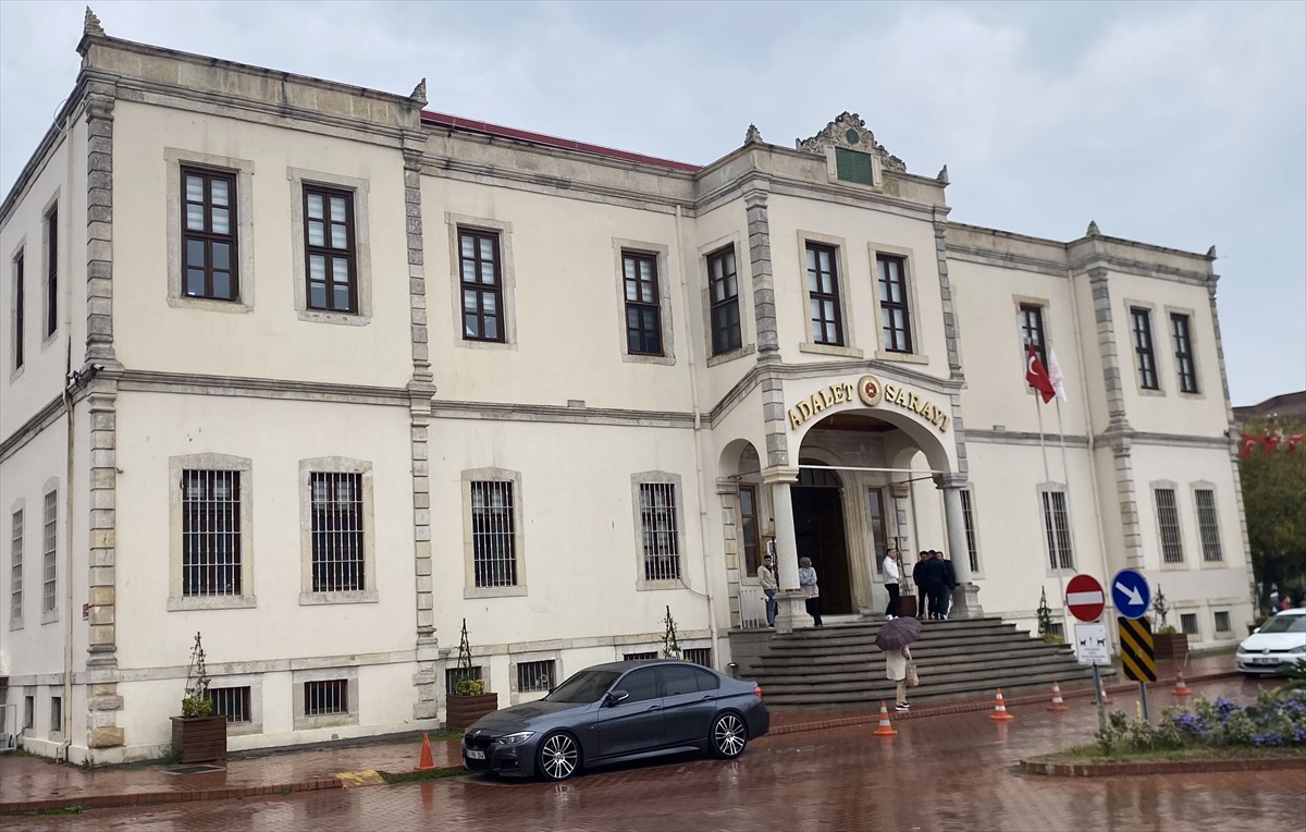 Sinop'ta 91 yaşındaki kadına şiddet iddiasıyla hemşire tutuklandı