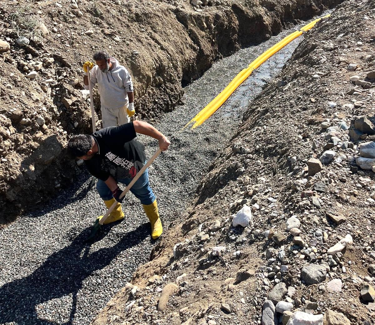 Taşova Uluköy'de 14 kilometrelik asbestli içme suyu hattı yenilendi