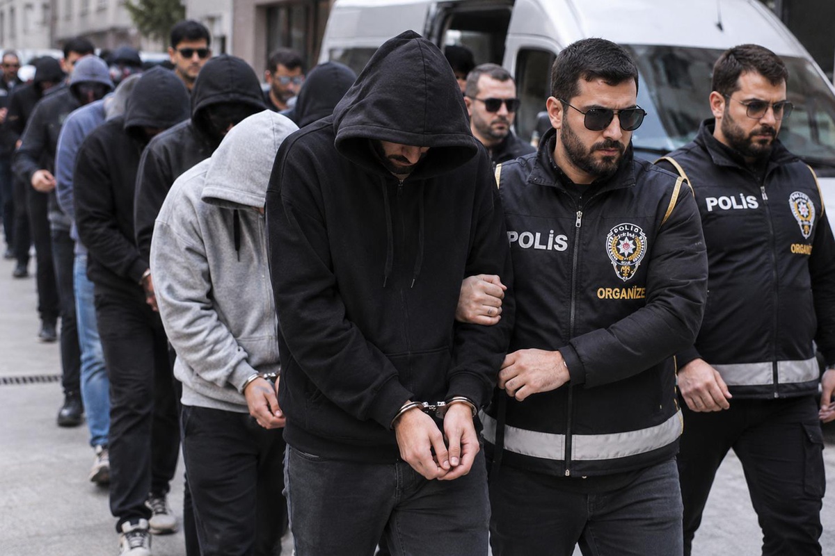 Yeni nesil suç örgütünün yöntemi deşifre oldu! Örgüt yöneticisinin babası da gözaltında