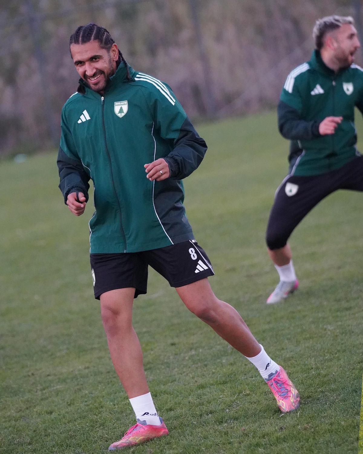 27 yaşındaki İsa Güler, Muğlaspor'daki sözleşmesini tek taraflı feshederek ayrıldı
