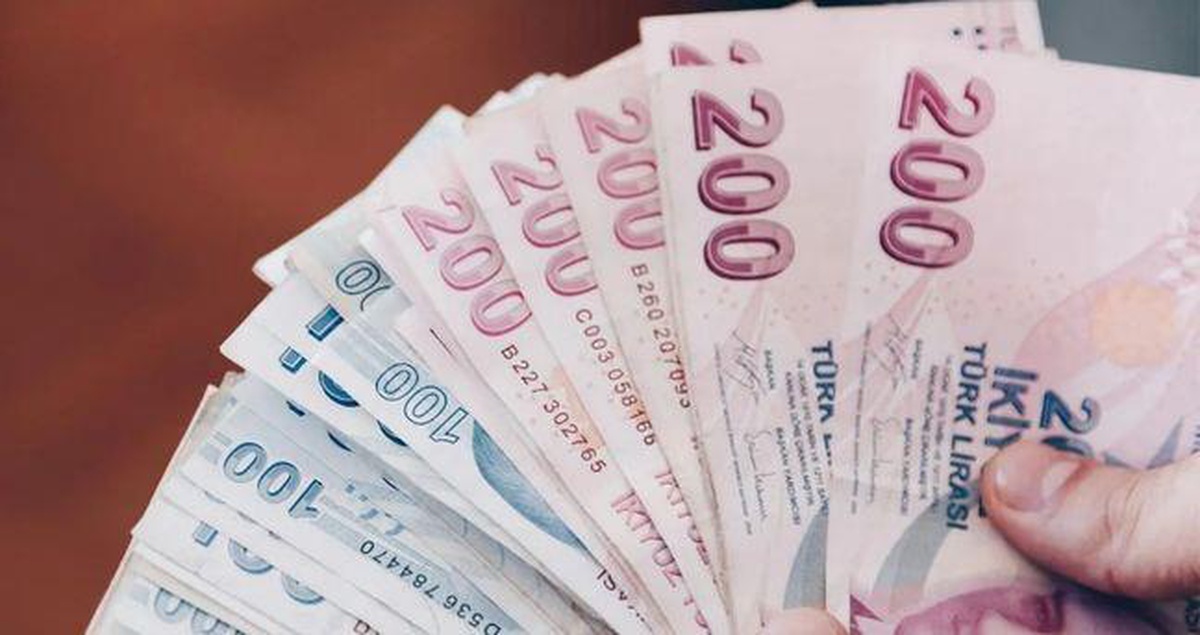65 yaş ve üzerindeki emeklilere daha yüksek zam mı yapılacak? 65 yaş üstüne refah payı mı verilecek mi?