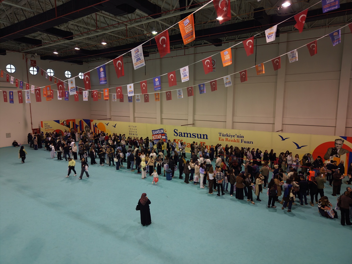 Ahmet Ümit'ten 'Sis ve Gece'yi izinsiz diziye uyarlayan İranlılara: Telif istemiyorum